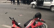 Motosiklet otomobile çarptı: 1 yaralı