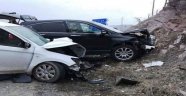 Kaymakamın aracı kaza yaptı: 2 ölü,6 yaralı