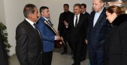 Muhtarlar Erdoğan'a Bağlama hediye etti