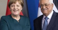 Mahmud Abbas, Merkel'e arabuluculuk teklifi yaptı