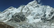 Everest Dağı'nın yüksekliği yeniden ölçülecek