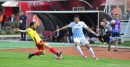 Evkur Yeni Malatyaspor zorlu maçta Adana Demirspor'u 2-1 devirdi