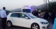 İki otomobil çarpıştı: 7 yaralı