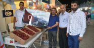 Başkan Kalı Ramazan Çarşısındaki esnafları ziyaret etti
