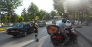 Polis kurallara uymayan motosiklet sürücülerine ceza yağdırdı