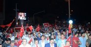 Darende'de 15 Temmuz'da vatandaşlar meydanları doldurdu