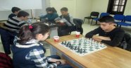 Semt Konaklarında Satranç Turnuvası