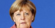 Merkel: 'Türkiye politikamızda bir değişiklik yok'
