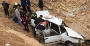 Otomobil şarampole uçtu: 1 ölü