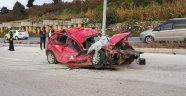 Kamyona çarpan kadın sürücü hayatını kaybetti