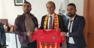 Malatyaspor Taraftarlar Derneği'nden formalı teşekkür