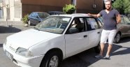 Arabasını iPhone ile takas etmek için ilan verdi