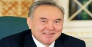 Nazarbayev yeniden aday