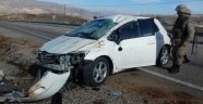 Otomobil takla attı: 1 yaralı