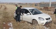 Otomobil tarlaya uçtu: 4 yaralı