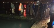 Oto denize düştü: 1 polis kayıp 1 polis yaralı