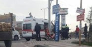 Otomobil ile Motosiklet Çarpıştı: 1 Yaralı