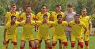 Göztepe - Evkur Yeni Malatyaspor U21 maçında fair play'e yakışır görüntüler