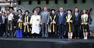 İnönü Üniversitesinde mezuniyet coşkusu