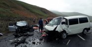 Katliam gibi kaza: 5 ölü, 10 yaralı