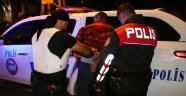 Polis aranan 33 kişiyi yakaladı