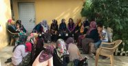 MHP Kadın Kolları her gün bir mahallede iftar veriyor