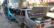 Halk otobüsü ile otomobil çarpıştı: 1 ölü
