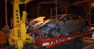 Otomobil ile kamyonet çarpıştı: 1 yaralı