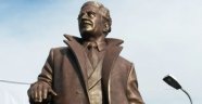 Arguvan'a Nazım Hikmet heykeli