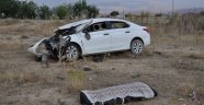 Otomobil sürücüsü feci kazada hayatını kaybetti
