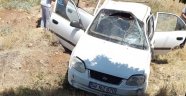 Otomobil şarampole yuvarlandı: 3 yaralı
