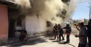 Elazığ'da ev yangını