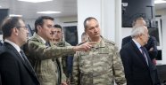 "Harekat Merkezi'ni ziyaret etti"