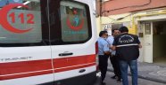 Emekli öğretmen evinde ölü bulundu