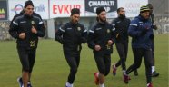 E.Yeni Malatyaspor'da Akhisarspor mesaisi sürüyor