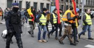Brüksel'de Sarı Yelekliler protestosuna polis engeli