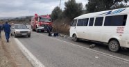 Denizli'de dolmuş ile otomobil çarpıştı: 2 yaralı