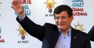 Davutoğlu'ndan karayolları işçilerine müjde!