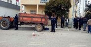 Adana'da motosiklet kamyonete çarptı: 1 yaralı