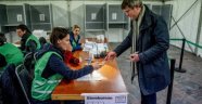 Hollanda halkı sandık başında