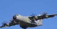 İspanya'da askeri uçak düştü
