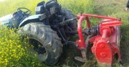 Traktör devrildi sürücüsü yaralandı