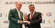 Erdoğan'dan Gürkan'a başarı plaketi