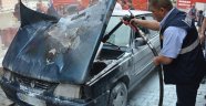 Tokat'ta park halindeki otomobil yandı