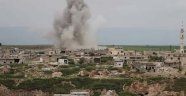 Suriye ile Rus uçak ve helikopterleri İdlib kırsalını bombaladı: 4 ölü