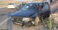 Gaziantep'te iki otomobil çarpıştı: 6 yaralı