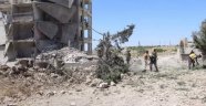 Rus uçaklarının İdlib'e saldırıları devam ediyor: 16 ölü