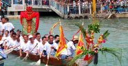 Hong Kong'da Ejderhalı Tekne Festivali heyecanı