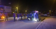 Otomobille çarpışan ambulans devrildi: 4 yaralı