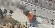 Belediye otobüsü alev alev yandı